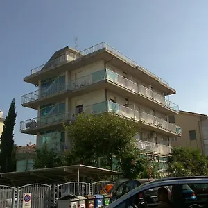 Elvira Hotel